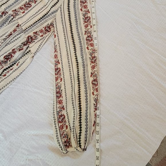 Altar'd State Boho Floral Flowing Blouse - Picture 11 of 16